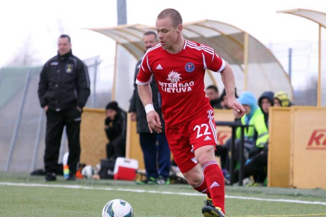 Rezultatyviausias Lietuvos futbolininkas galingai debiutavo Singapūre