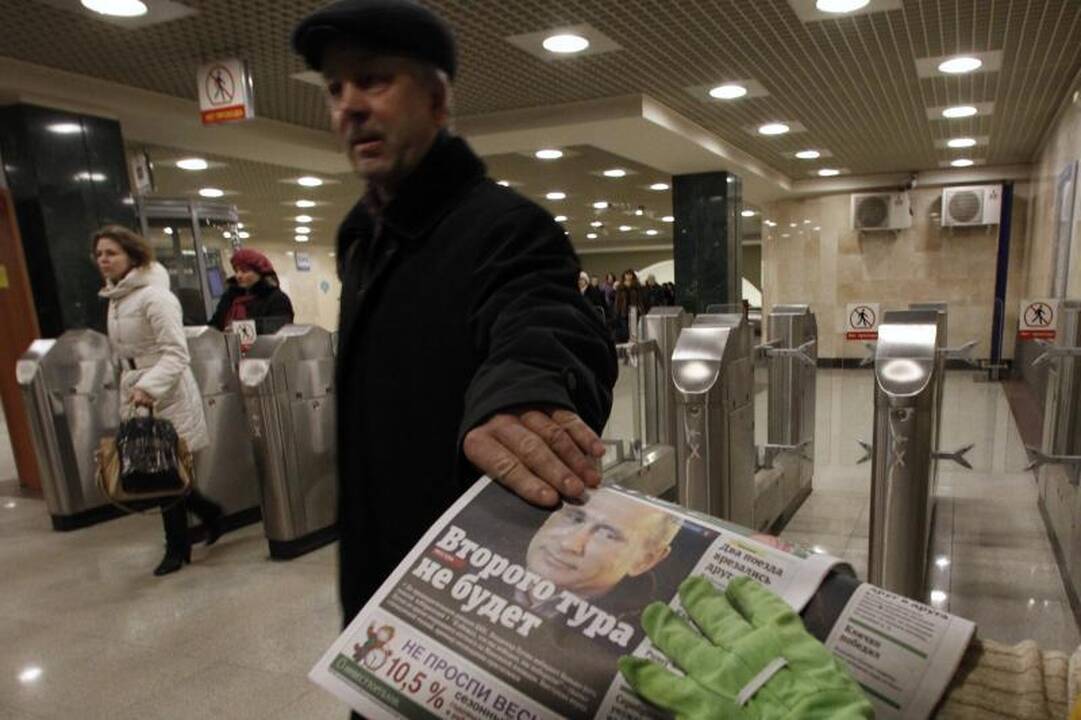 Rusijoje suskaičiavus 100 proc. balsų, V.Putinui teko 63,6 proc.