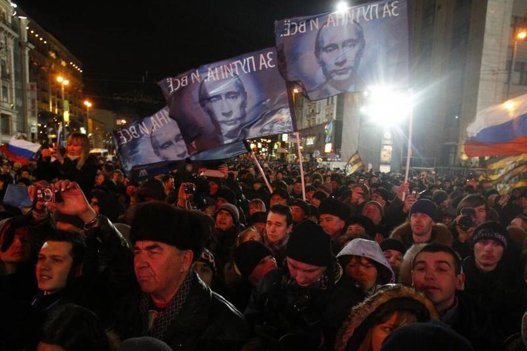 Rusijoje suskaičiavus 100 proc. balsų, V.Putinui teko 63,6 proc.