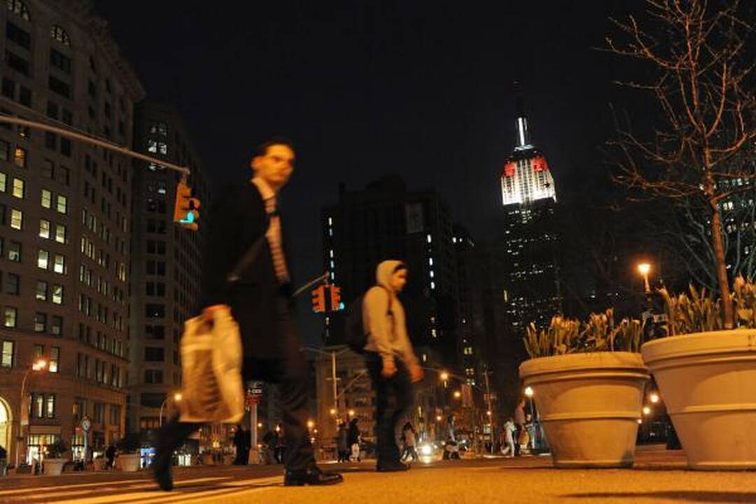 „Empire State Building“ nusidažė Japonijos vėliavos spalvomis