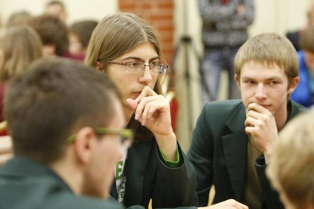 Protingiausia Klaipėdos gimnazija – „Ąžuolynas“
