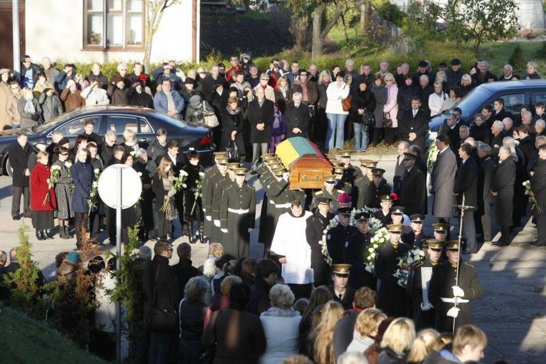 B.Lubys palaidotas pagal senas žemaičių tradicijas 