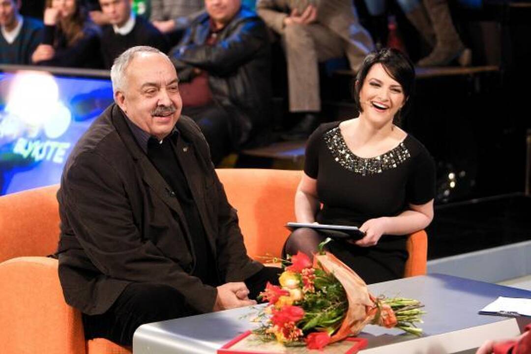 „Nekviestai meilei“ – „Auksinių baublių“ apdovanojimai