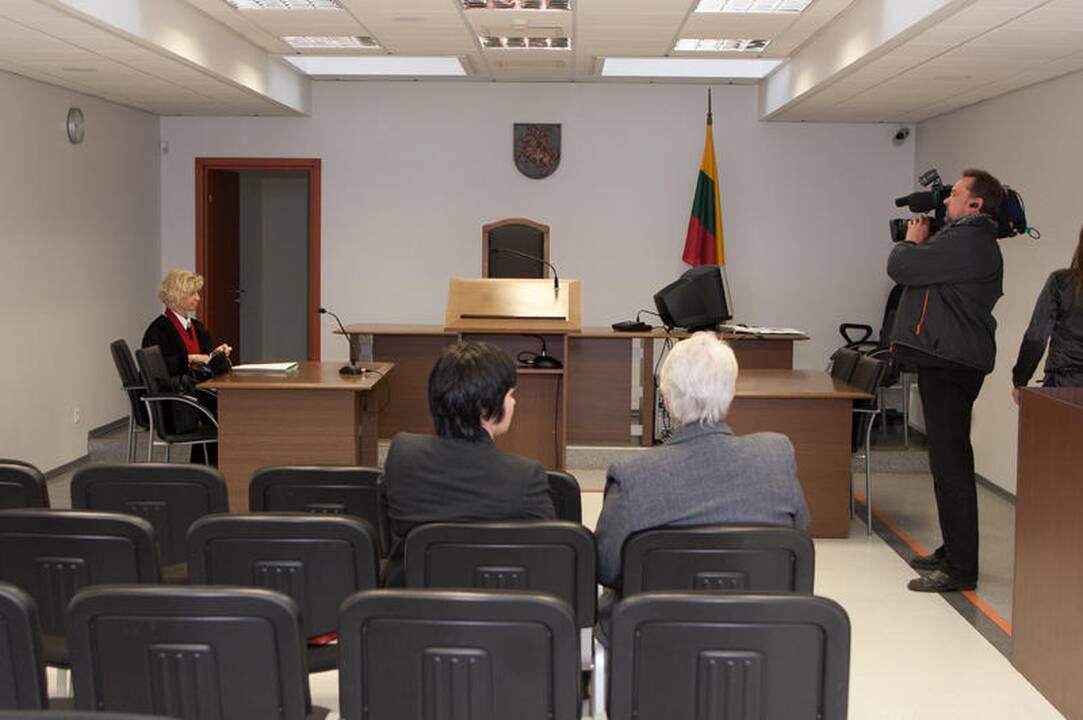 Buvęs D.Kedžio šalininkas reikalauja teisto advokato (papildyta)