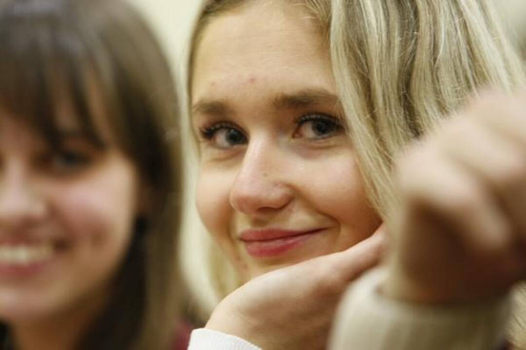 Protingiausia Klaipėdos gimnazija – „Ąžuolynas“