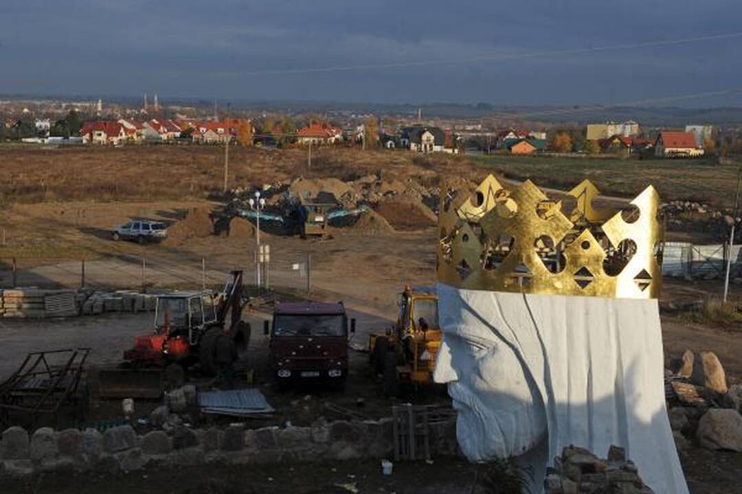 Lenkijoje kyla didžiausia Kristaus skulptūra 