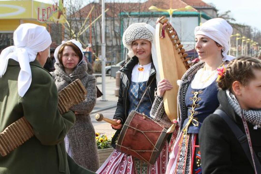 Palangoje – pavasarinis Jurginių šurmulys