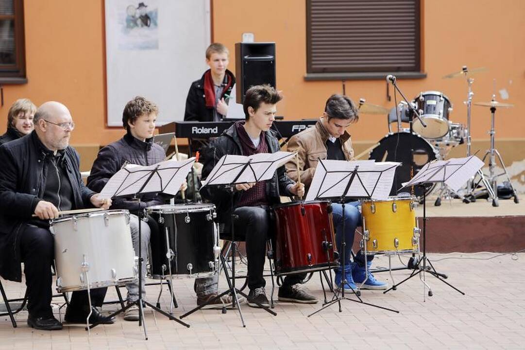 Klaipėdos E. Balsio gimnazija švenčia 30-metį (programa)