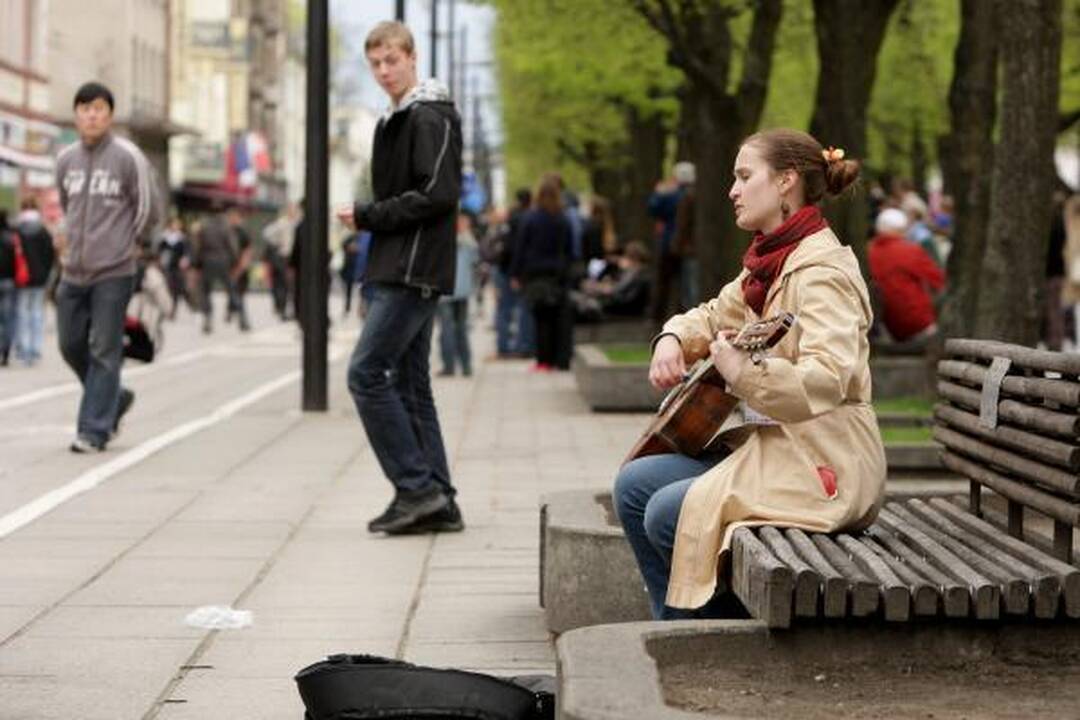 Nuo kultūringų muzikantų praeiviai nebėgo