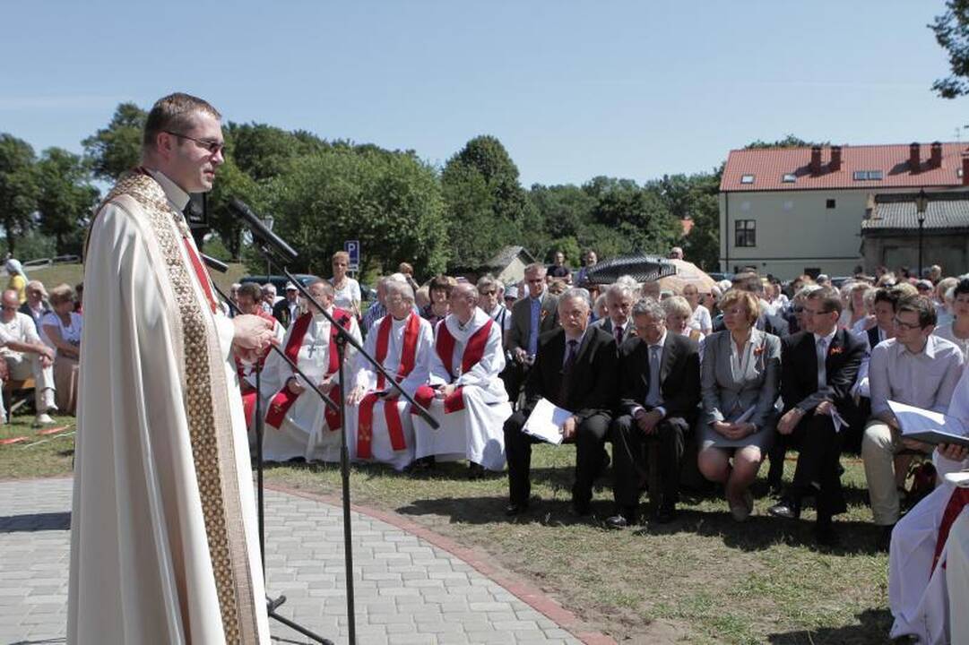 Klaipėdoje pašventintas šv. Jono bažnyčios kertinis akmuo