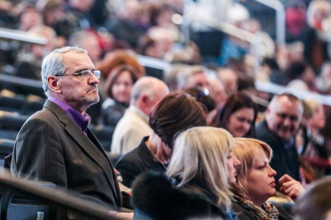 Koncertuodama Kaune L. Vaikulė pristatė jauną atlikėją ir naują dainą