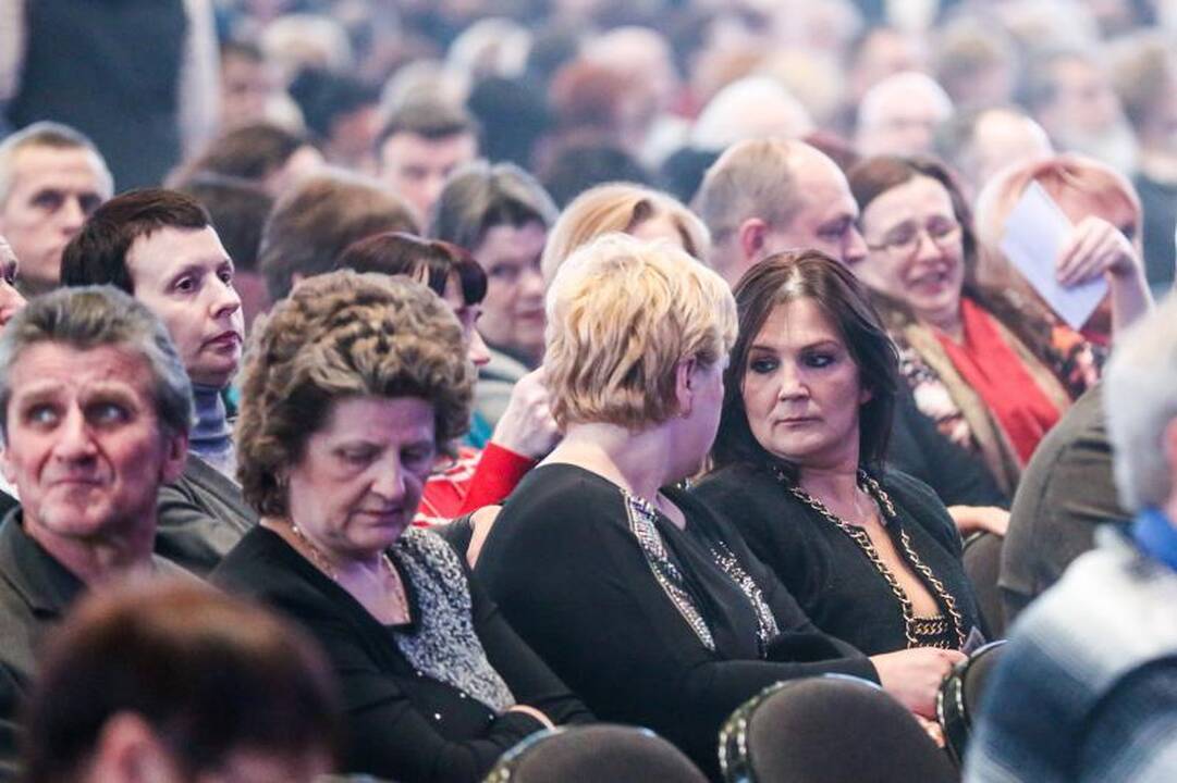 Koncertuodama Kaune L. Vaikulė pristatė jauną atlikėją ir naują dainą