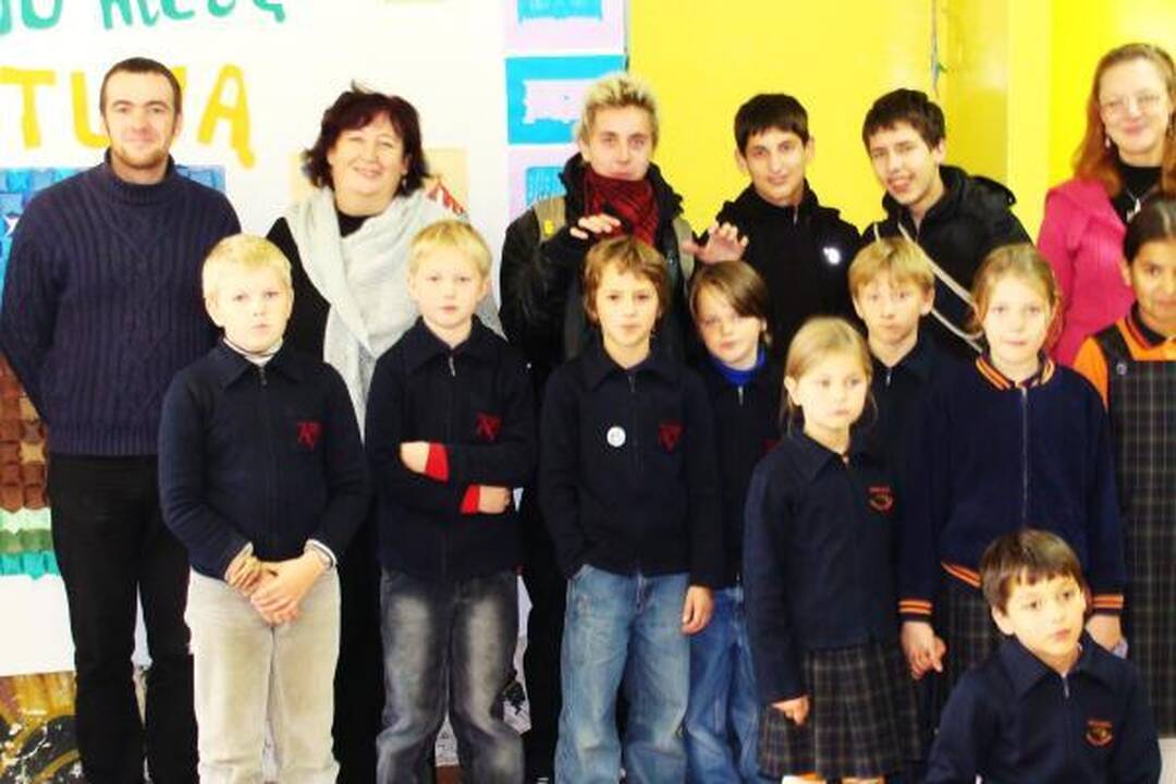 Sostinės moksleiviai prisideda prie tūkstantmečio renginių