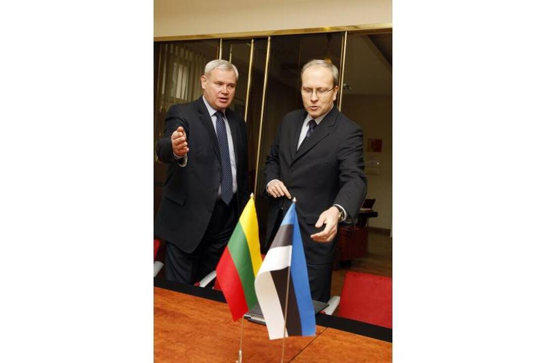 Klaipėdą aplankė Estijos ambasadorius T. Kukas