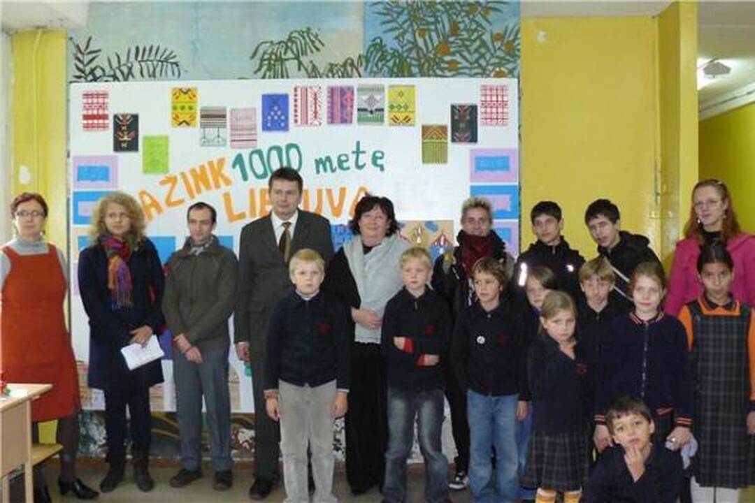 Sostinės moksleiviai prisideda prie tūkstantmečio renginių