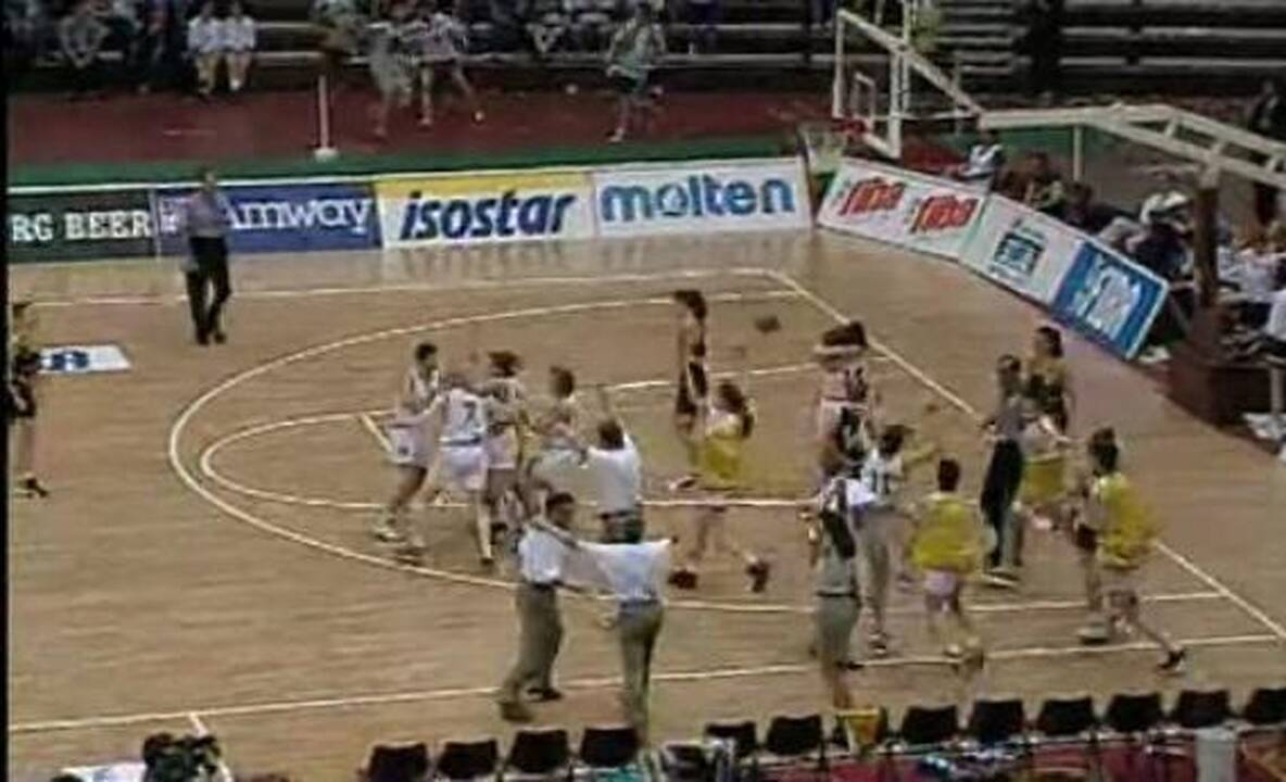 Istorijos puslapiai: Lietuvos krepšininkės – stipriausios Europoje!