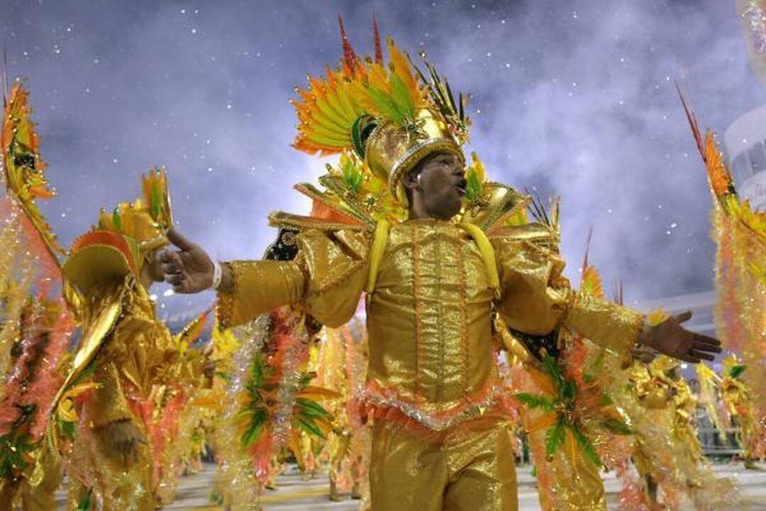 Rio de Žaneiras pasinėrė į linksmybes