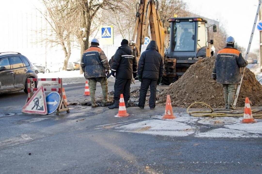 Policija dėl nelaimių Žemaičių gatvėje kaltina „Kauno vandenis“