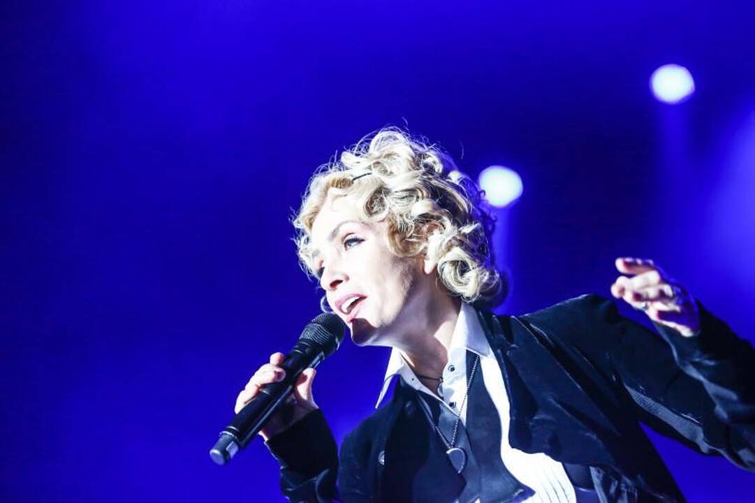 Koncertuodama Kaune L. Vaikulė pristatė jauną atlikėją ir naują dainą