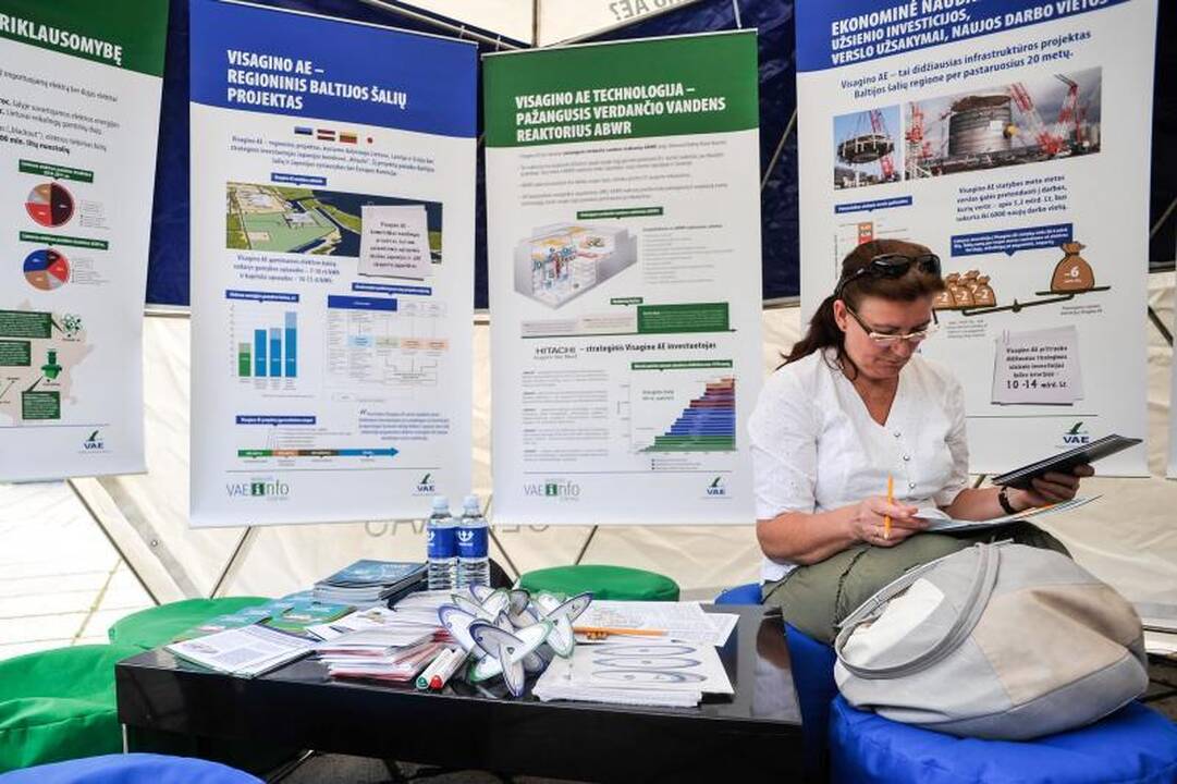Į naują atominę elektrinę žvelgia įtariai