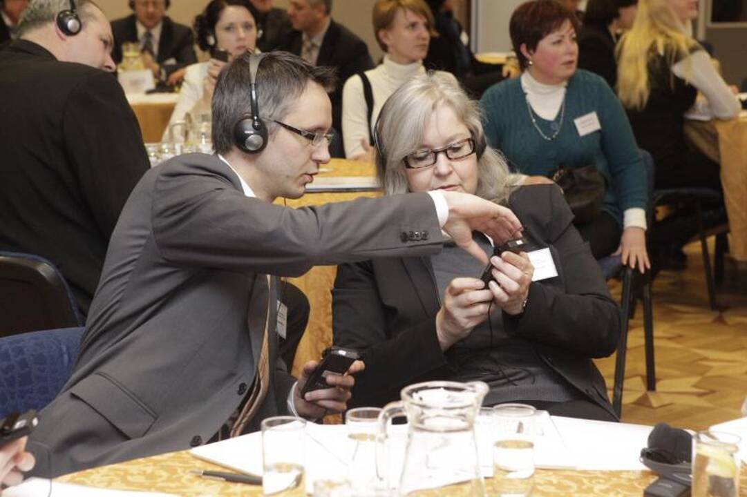 Ministerijos atstovė: vyrai nenoriai pripažįsta, kad buvo parduoti
