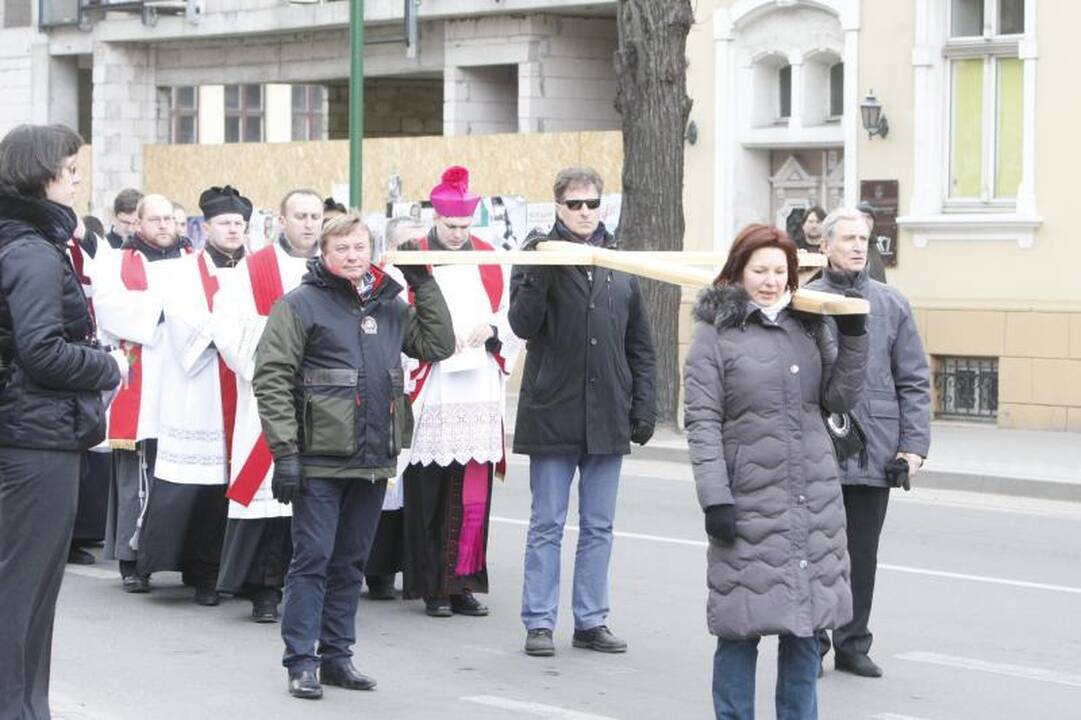 Klaipėdiečiai išsiruošė į Kryžiaus kelią