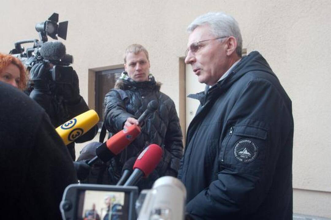 Apvogtas Seimo nario A.Salamakino butas sostinės centre (papildyta)