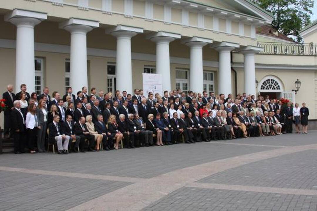 Prasidėjo Pasaulio lietuvių ekonomikos forumas