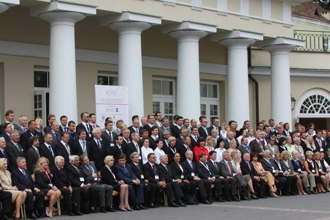 Prasidėjo Pasaulio lietuvių ekonomikos forumas