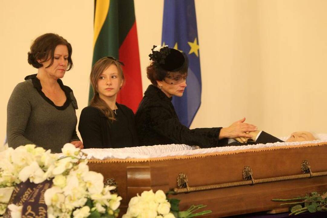 B.Lubio laidotuvės įvyks trečiadienį (patikslintas)