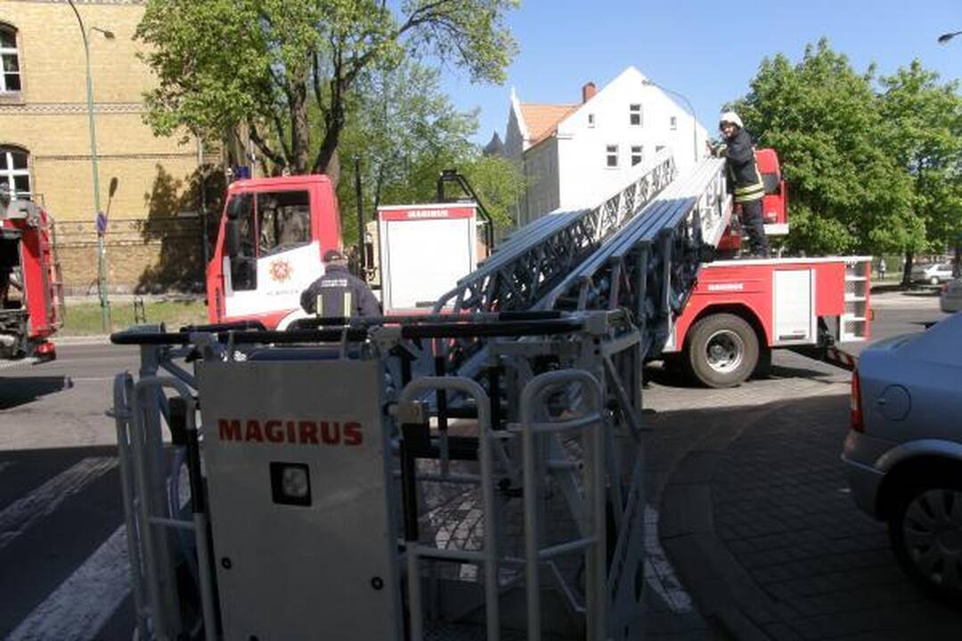 Dūmai iš „K centro“ balkono ant kojų sukėlė ugniagesius