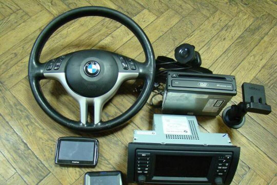 Klaipėdos uoste sulaikyti, įtariama, vogti daiktai