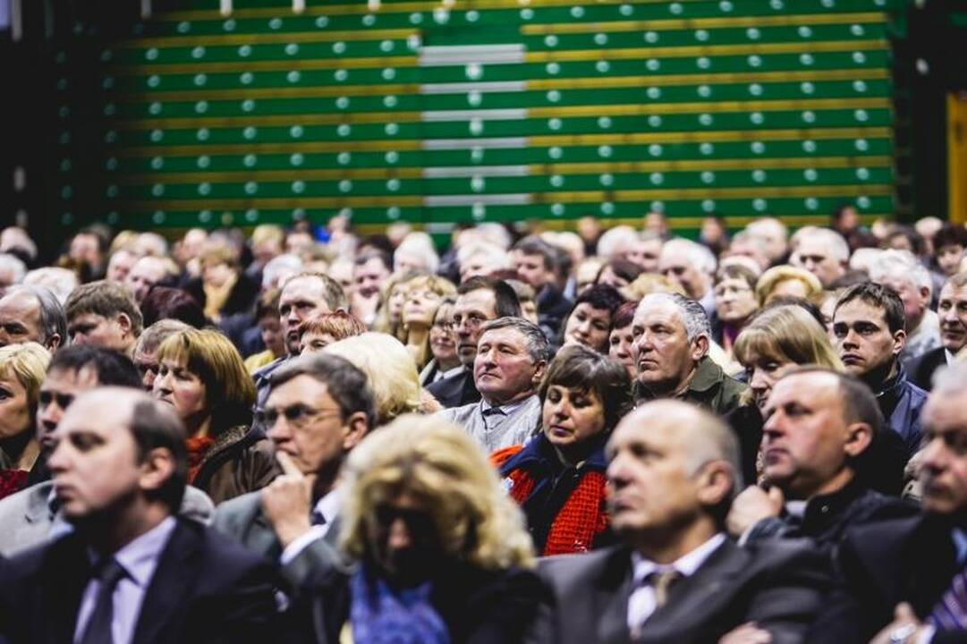 Užkluptas mangutas apsimetė esąs negyvas