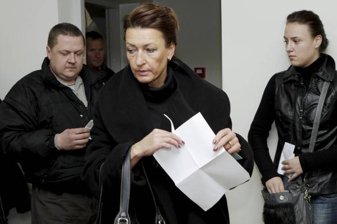 Buvęs Palangos policijos vadas nepripažįsta savo kaltės (papildyta)