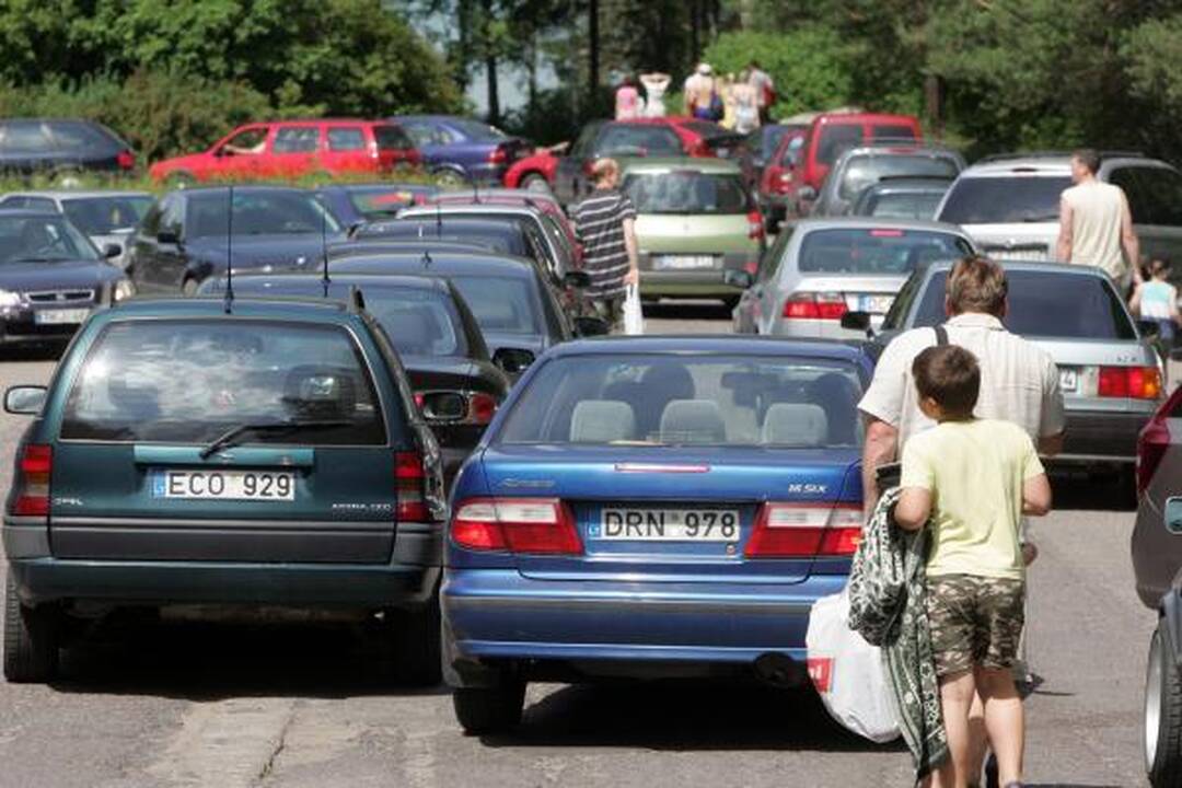 Vilniaus paplūdimius užtvindė poilsiautojai