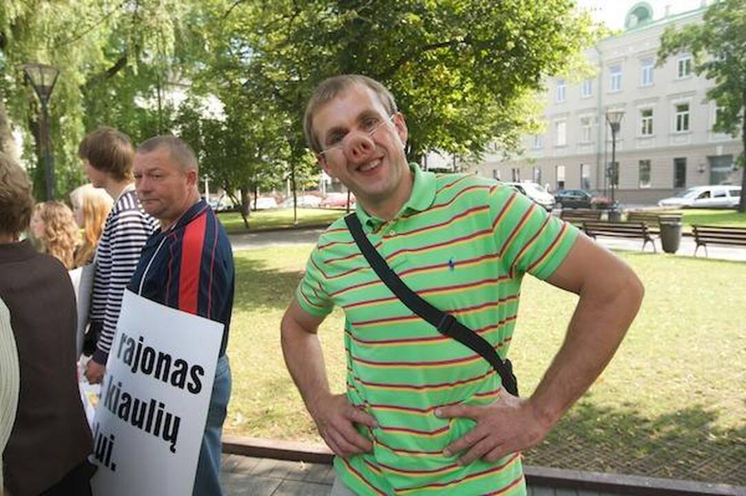 Žalieji: valdžia Lietuvą pavers sąvartynu (papildyta)