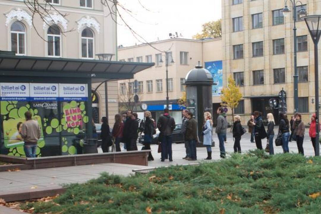 Prie bilietų į „Depeche Mode“ koncertą nusidriekė eilės (papildyta)