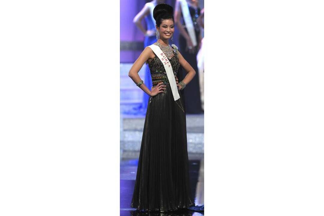 „Miss pasaulis 2011“ karūna - Venesuelos gražuolei