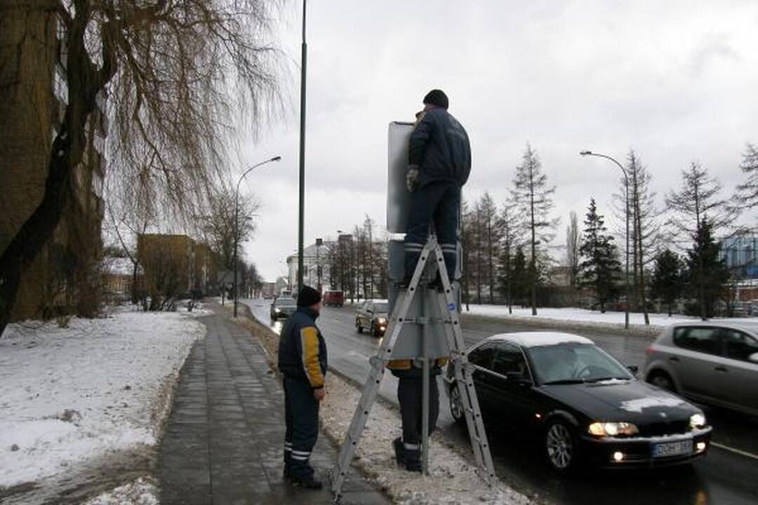 Apie mokamą stovėjimą jau informuoja ženklai