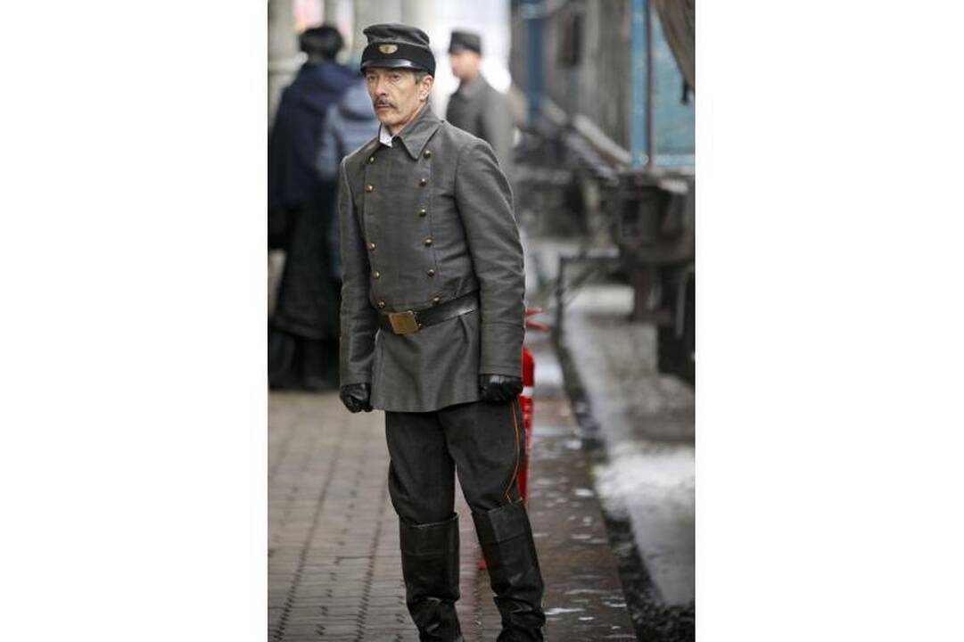 Ana Karenina nusižudė Vilniaus geležinkelio stotyje 