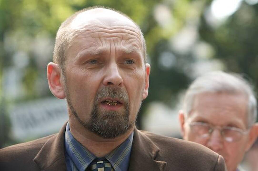 Žalieji: valdžia Lietuvą pavers sąvartynu (papildyta)
