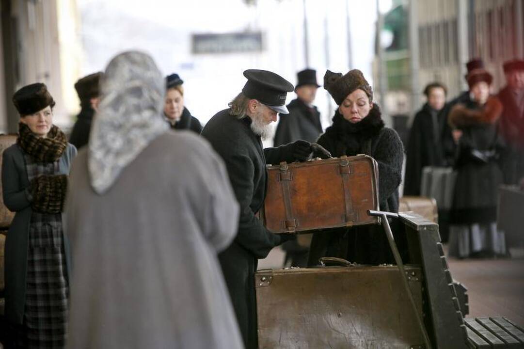 Ana Karenina nusižudė Vilniaus geležinkelio stotyje 