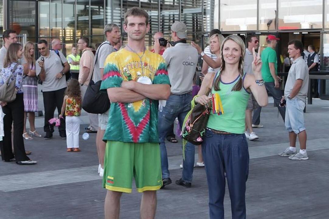 Į Klaipėdos areną plūdo minios žmonių