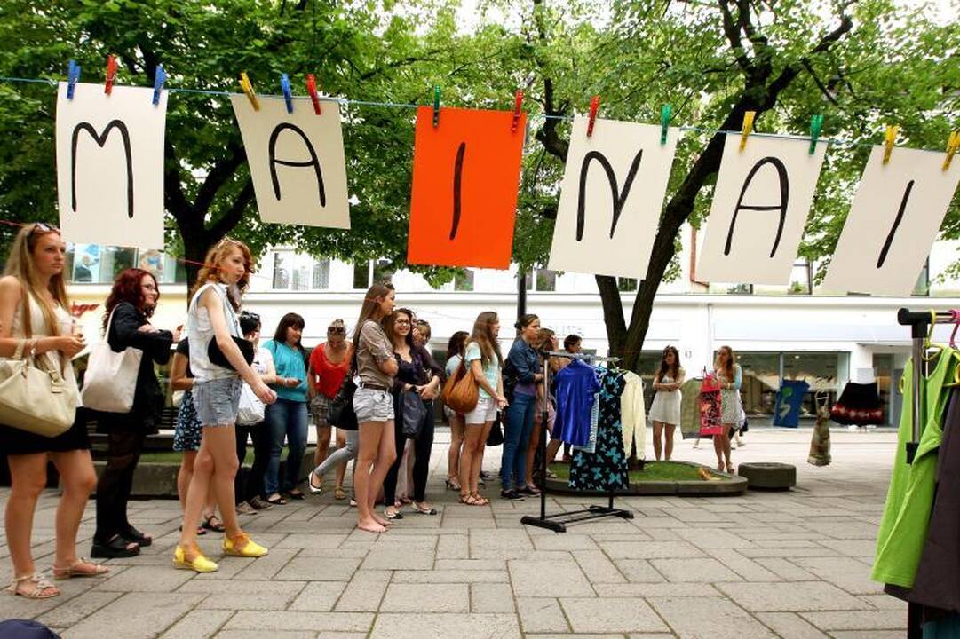 „Mainų spinta“ baigėsi per keturias minutes