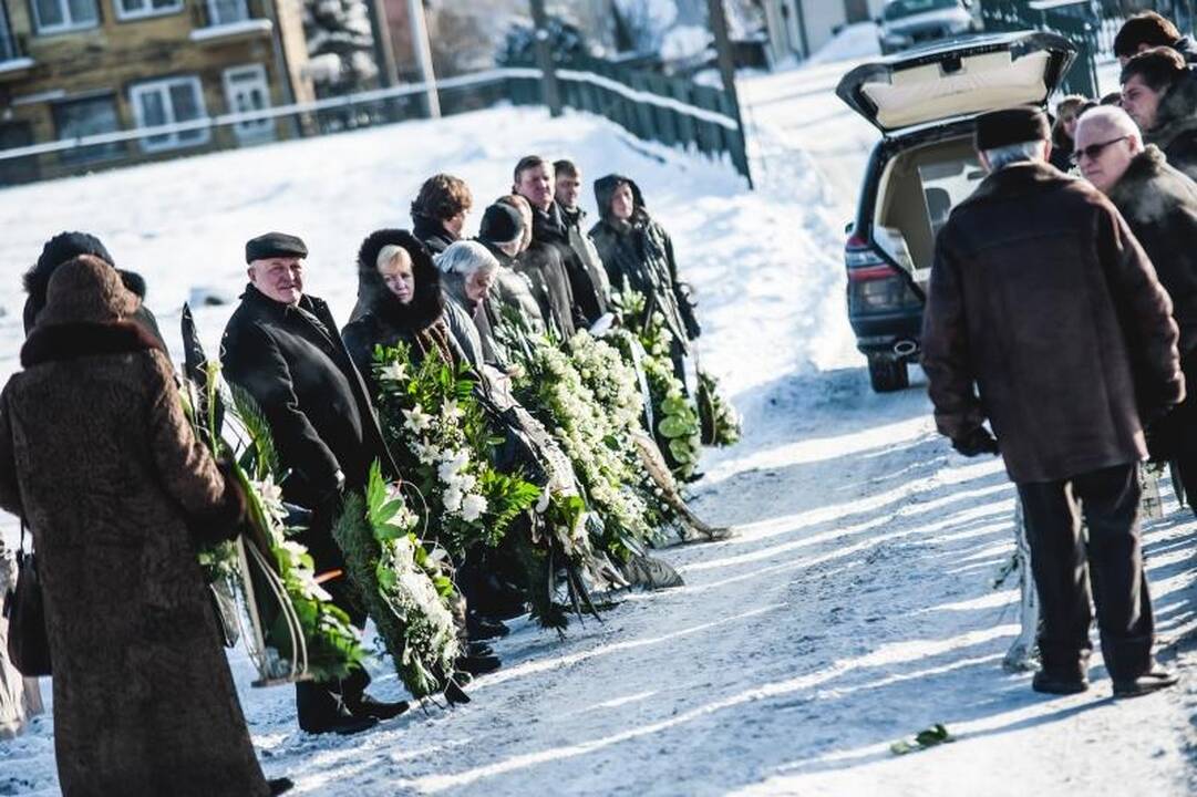 A. Sabonio tėvas amžinojo poilsio atgulė Karmėlavos kapinėse