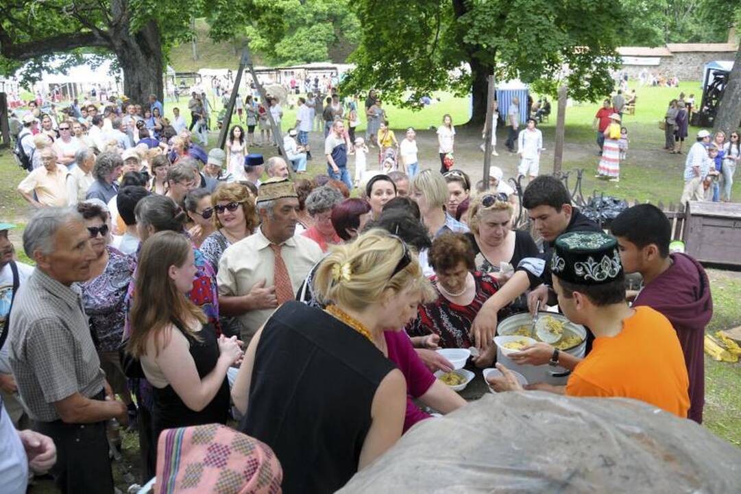  Trakuose šurmuliavo totorių sabantujus 