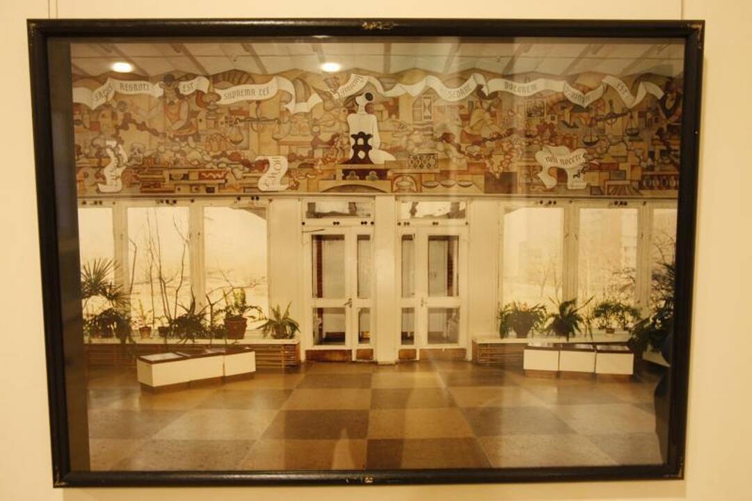 Klaipėdos miesto biblioteka archyvuoja Klaipėdos dailininkų kūrybą