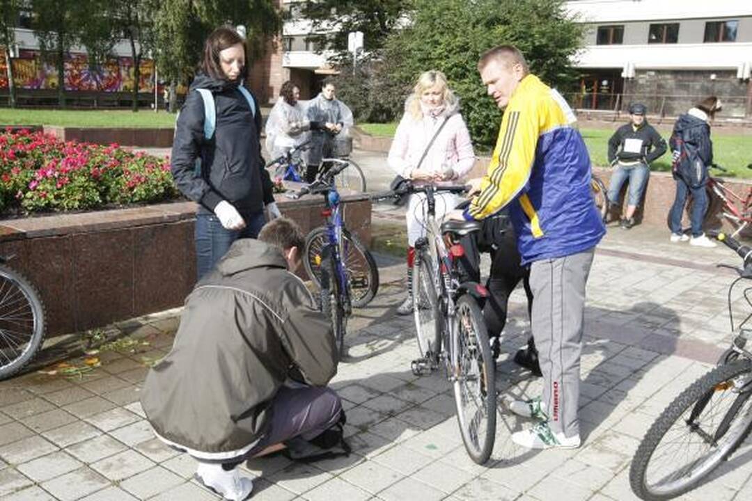 Klaipėdos gatvėse – šimtas dviratininkų