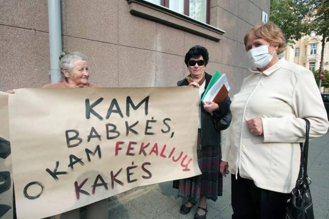 Dumblo smarvės kankiniai nenuleidžia rankų