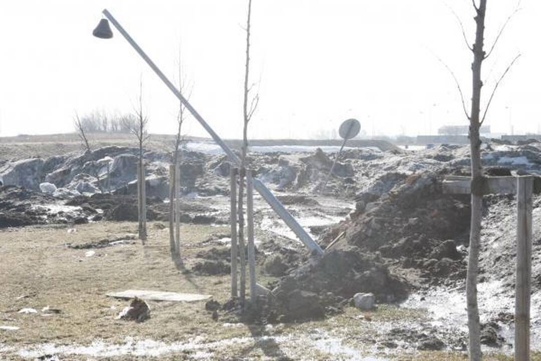 Pievų gatvėje tebevyrauja netvarka